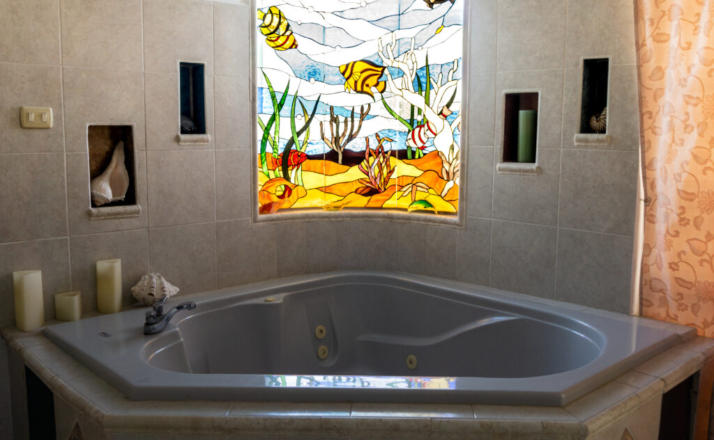 Spacious open-concept living room in Cozumel with natural Caribbean breeze - Casa Chentuk interior.